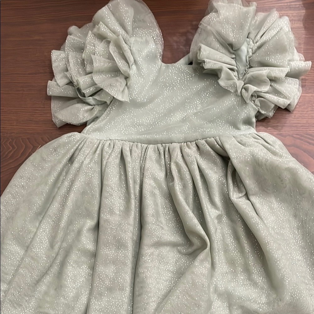 Zunie Green Pleated Sundress with Ruffled Puff Sleeves